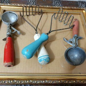 Set of 4 Antique Ice Cream Scoopers and Potato Mashers RARE Red & Blue Wt